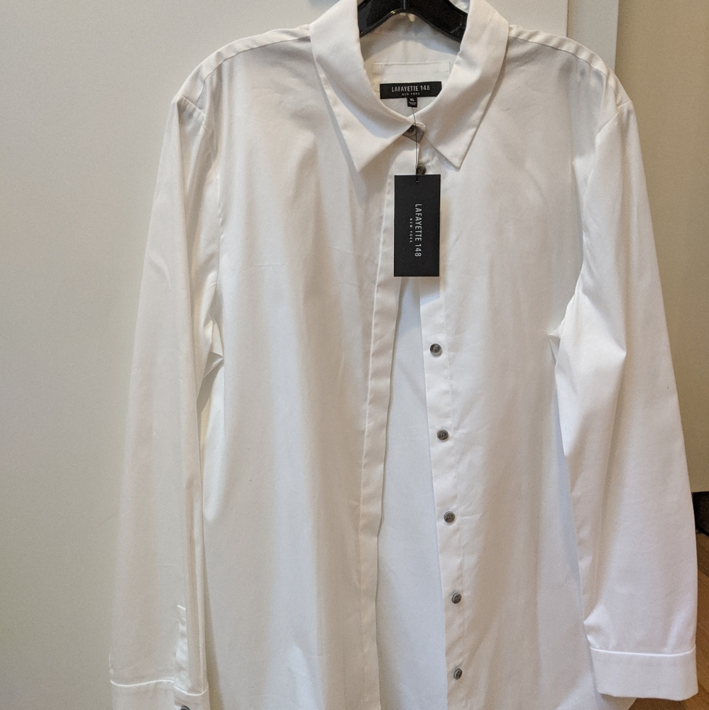 NWT Lafayette 148 crisp button up white shirt